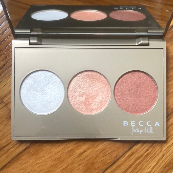 BECCA Other - Becca Jaclyn Hill Highlight Palette- Champagne Pop